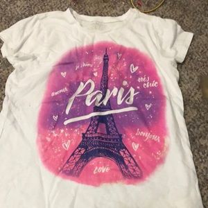 A white shirts no stains